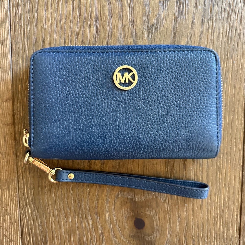 Michael Kors Fulton Large Flat Multifunction Leather Phone Case Wristlet Navy